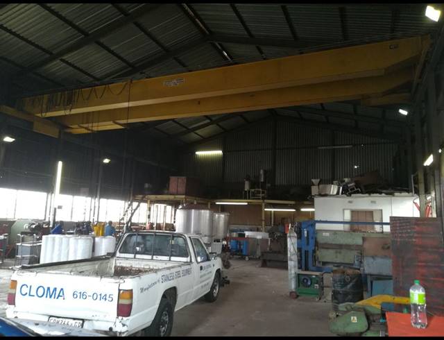 1,200M² WAREHOUSE FOR SALE IN MALVERN EAST
